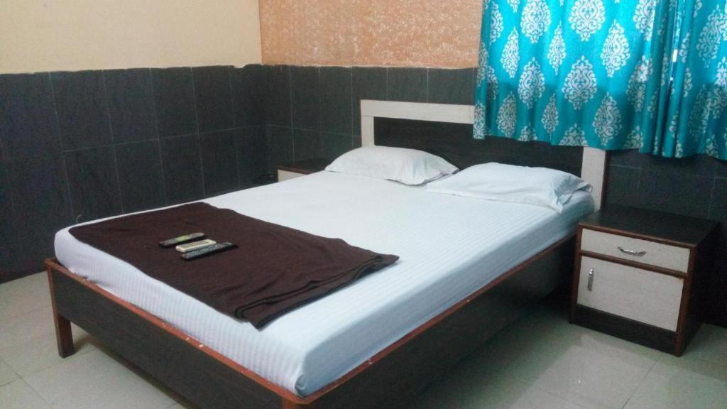 Suitetrails - Sahara hotel