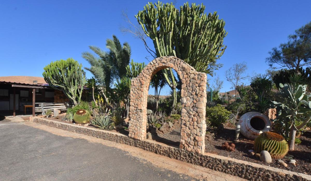 Book Jet - Villa Vacacional libertad Pajara - Housity