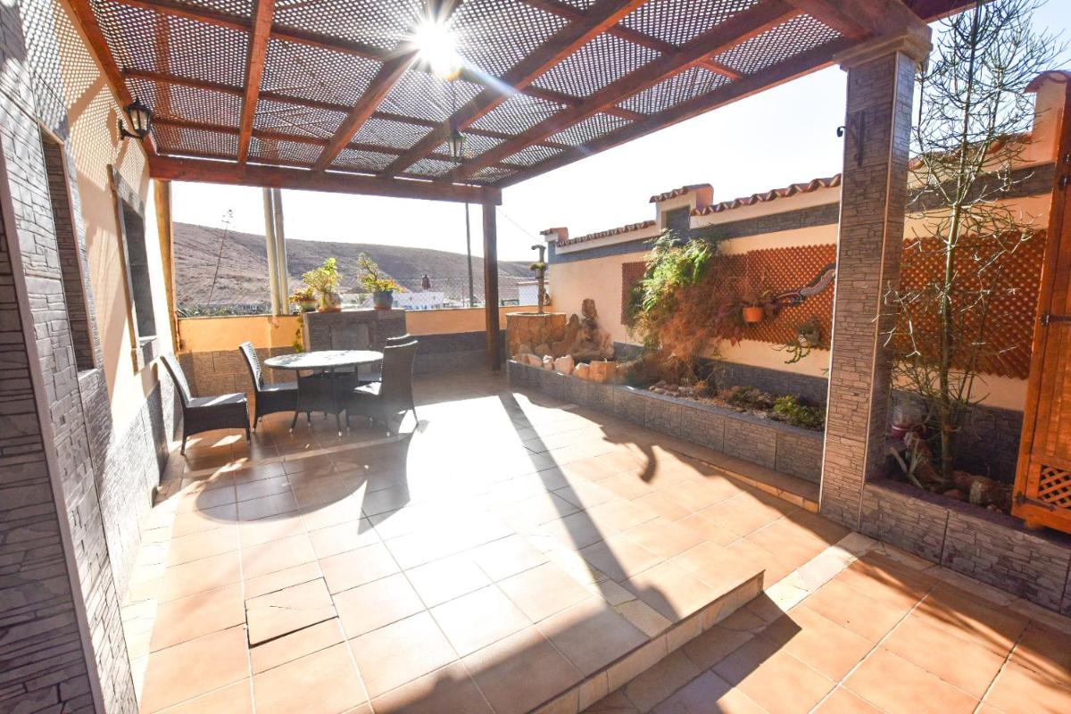 Book Jet - Villa Vacacional libertad Pajara - Housity