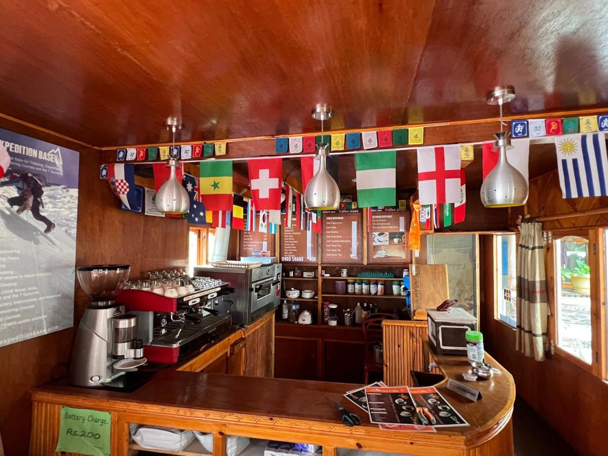 Mount kailash lodge and resturant , Monjo - Housity