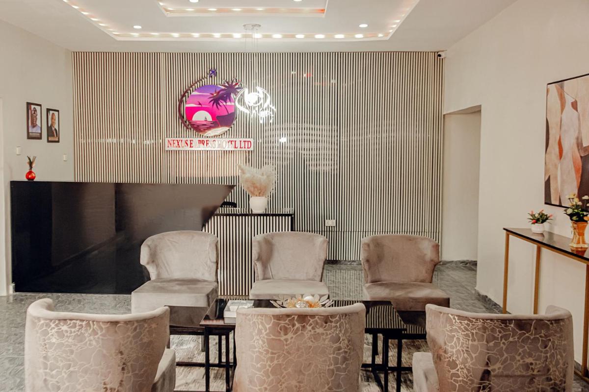 Nexus Xpress Hotel - Housity