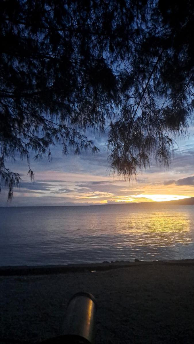 Sandy Beach Bungalows - Housity
