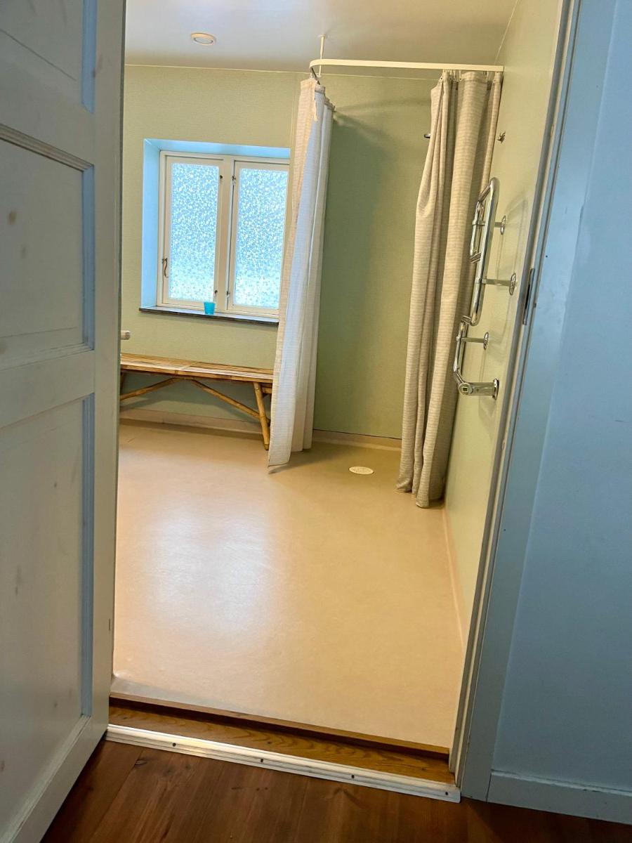 Orehus - Country side cottage with garden - Housity