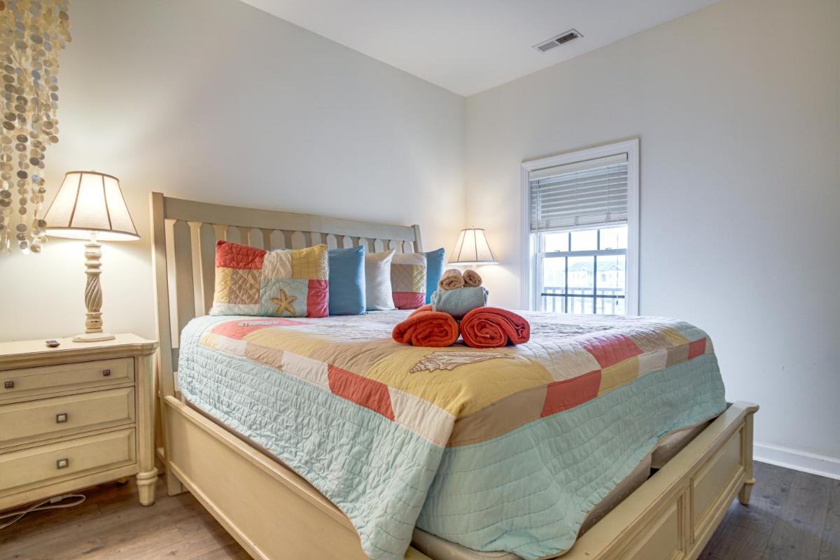 4 Mi to Beaches Pet-Friendly Lewes Condo! - Housity