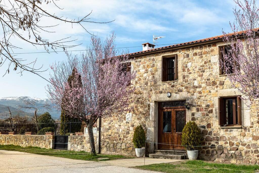 La Lastra Casa Rural - Housity
