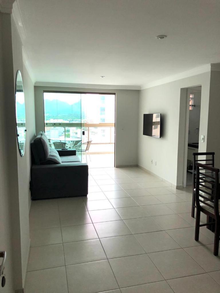 Apartamento para temporada na Praia do Morro - ED GRAAL - Housity