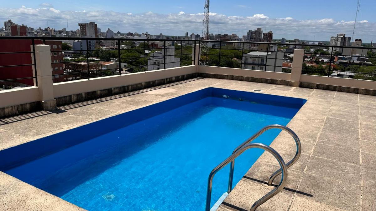 Hermoso dpto céntrico con pileta! - Housity
