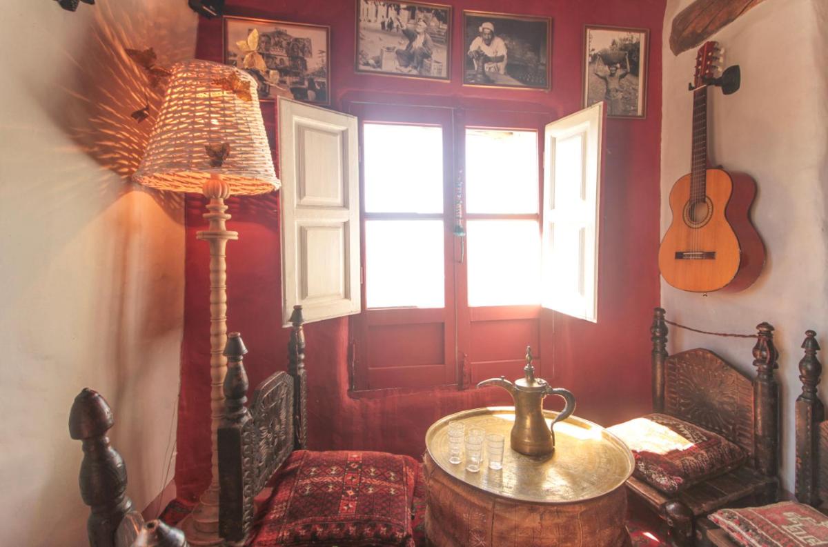 Rural House, heated pool & steam room, Casa Aloe. - Housity