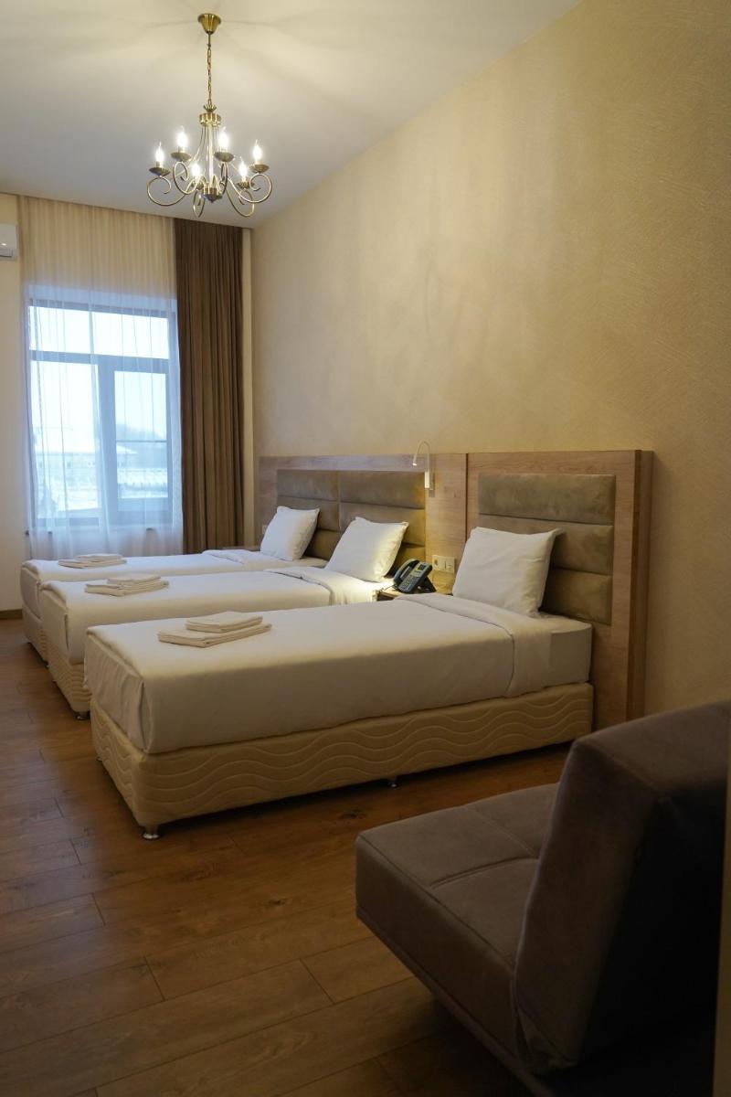 KUMA Hotel Gyumri - Housity