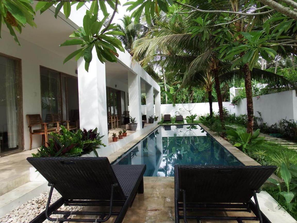 Deep Blue Villa - Housity