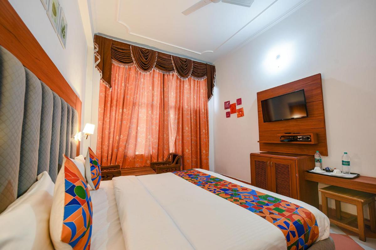 FabHotel Prime Hemkunth - Housity