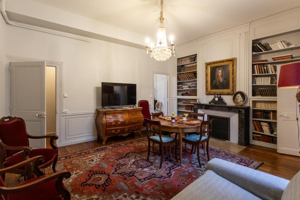 Hôtel de Panette - La Demeure Renaissance Cathédrale, stationnement cour privée - Housity