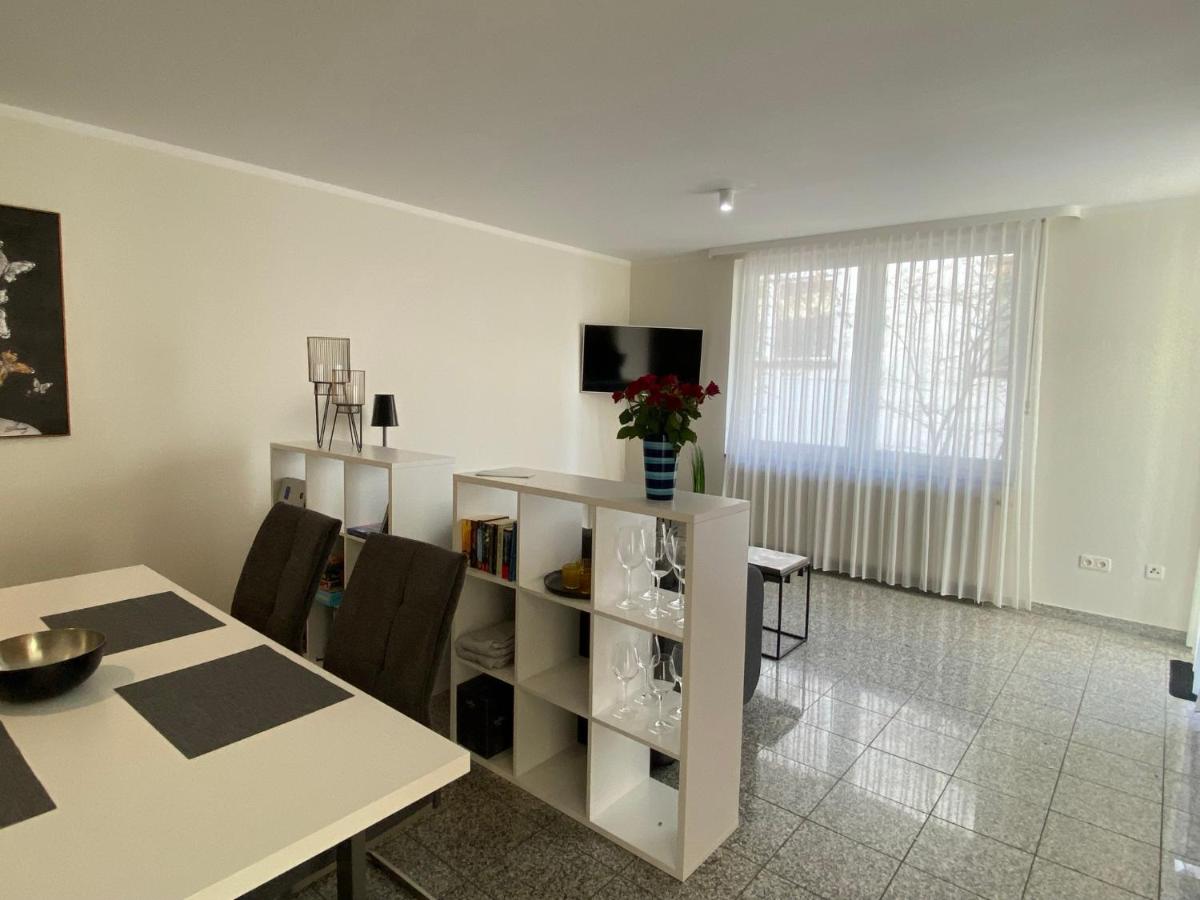 strandnahe FeWo mit Schwimmbad im Haus, a cappella 03, Binz - Housity