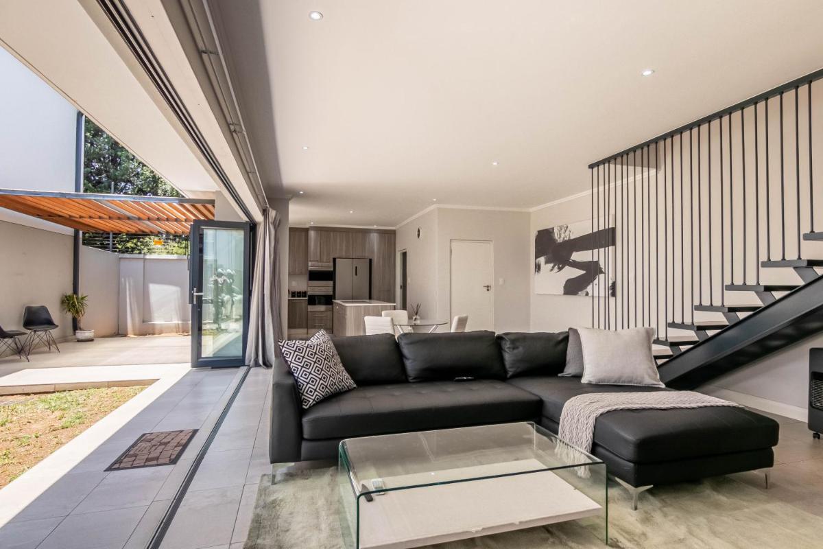 Sandton Smart Home 1 - Hizvo