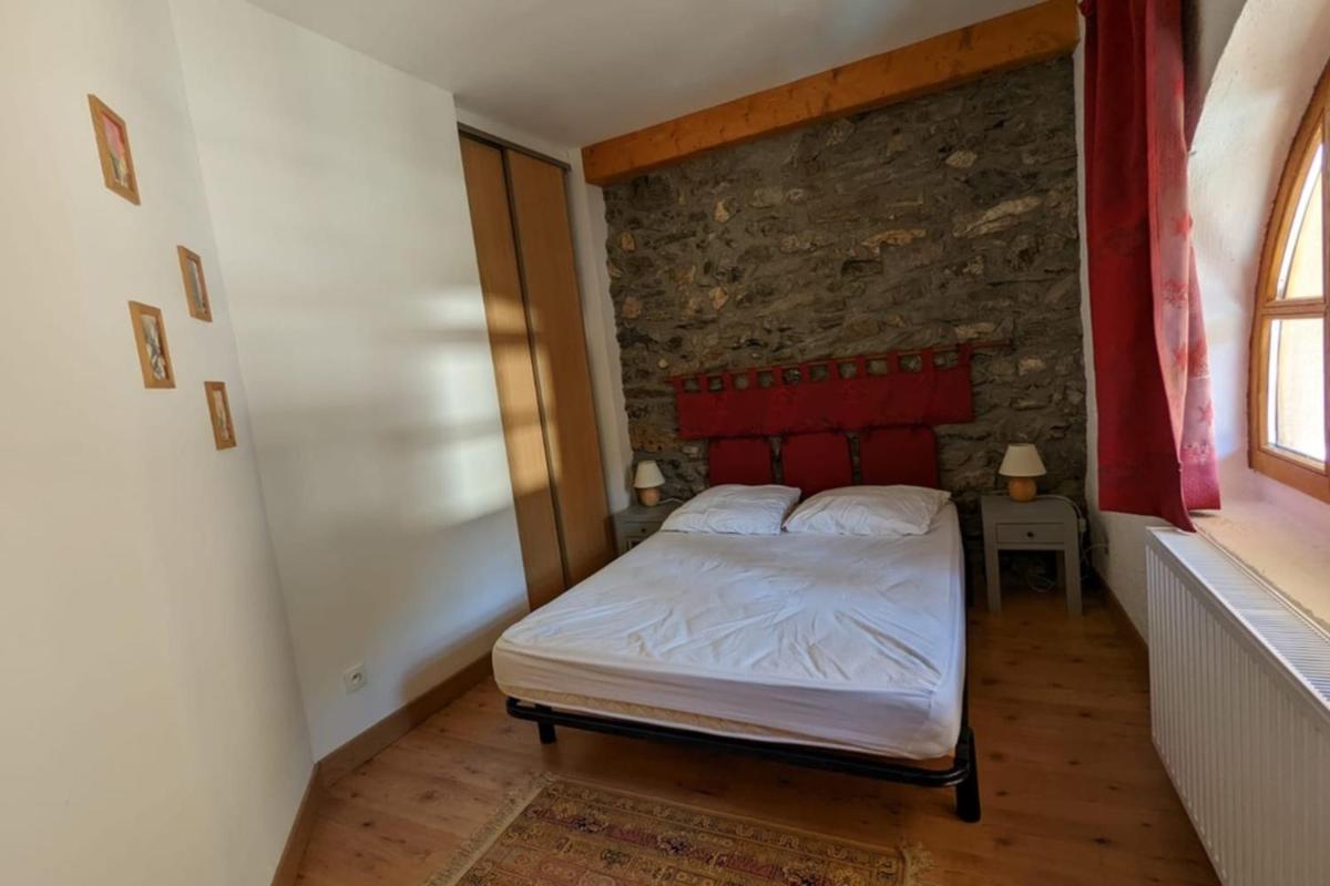 Gîte Neige Cordier - Villar d'Arène center 2 bedrooms and large terrace - Housity