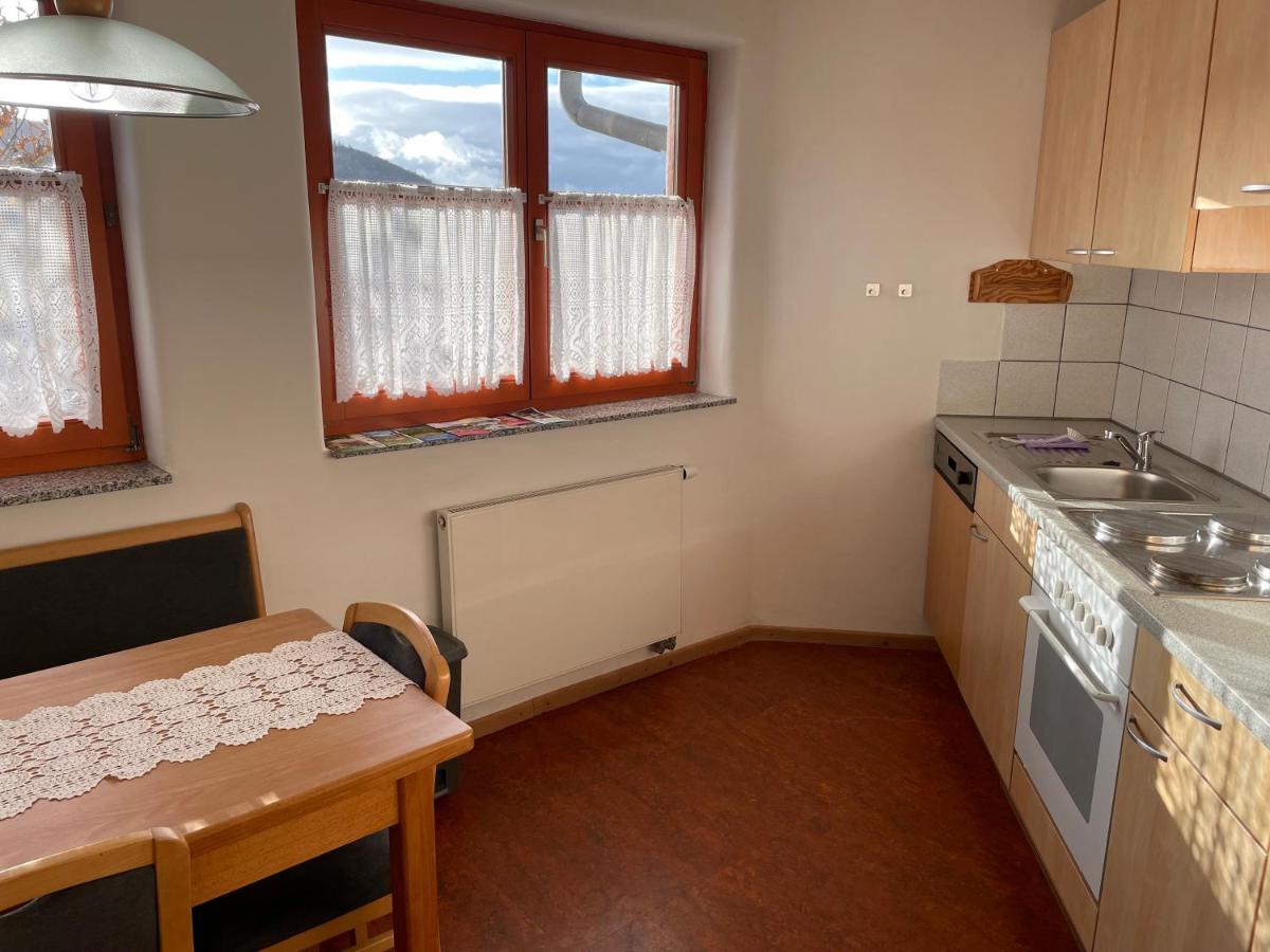 Ferienwohnung Fernblick mit großer Loggia - Housity