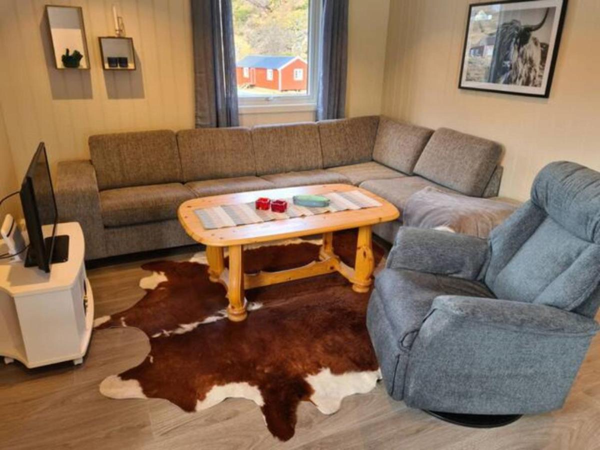 Damperiholmen cabin - Housity