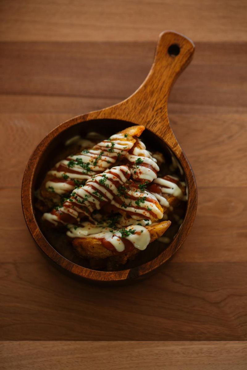 Comida en o cerca de este hotel