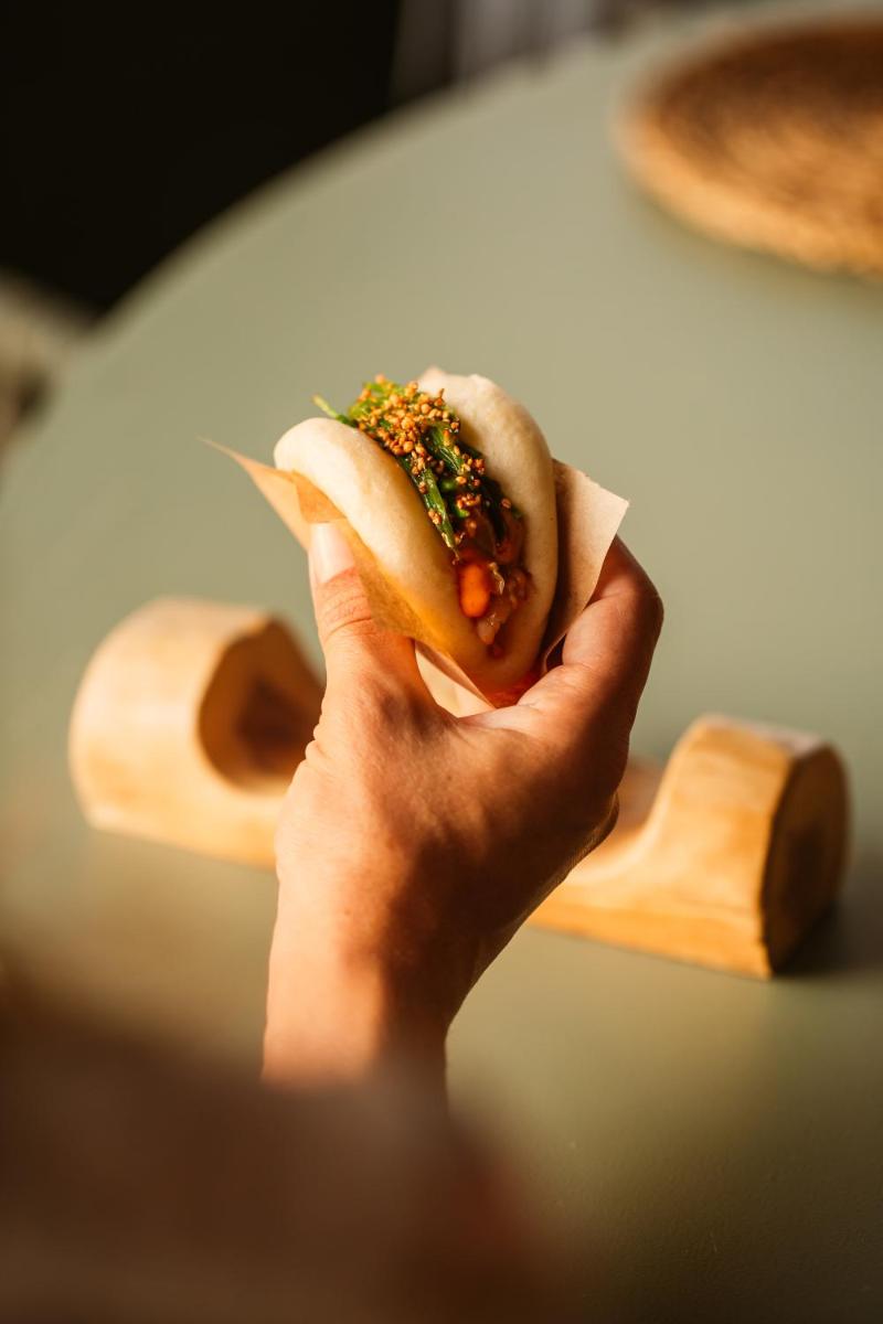 Comida en o cerca de este hotel