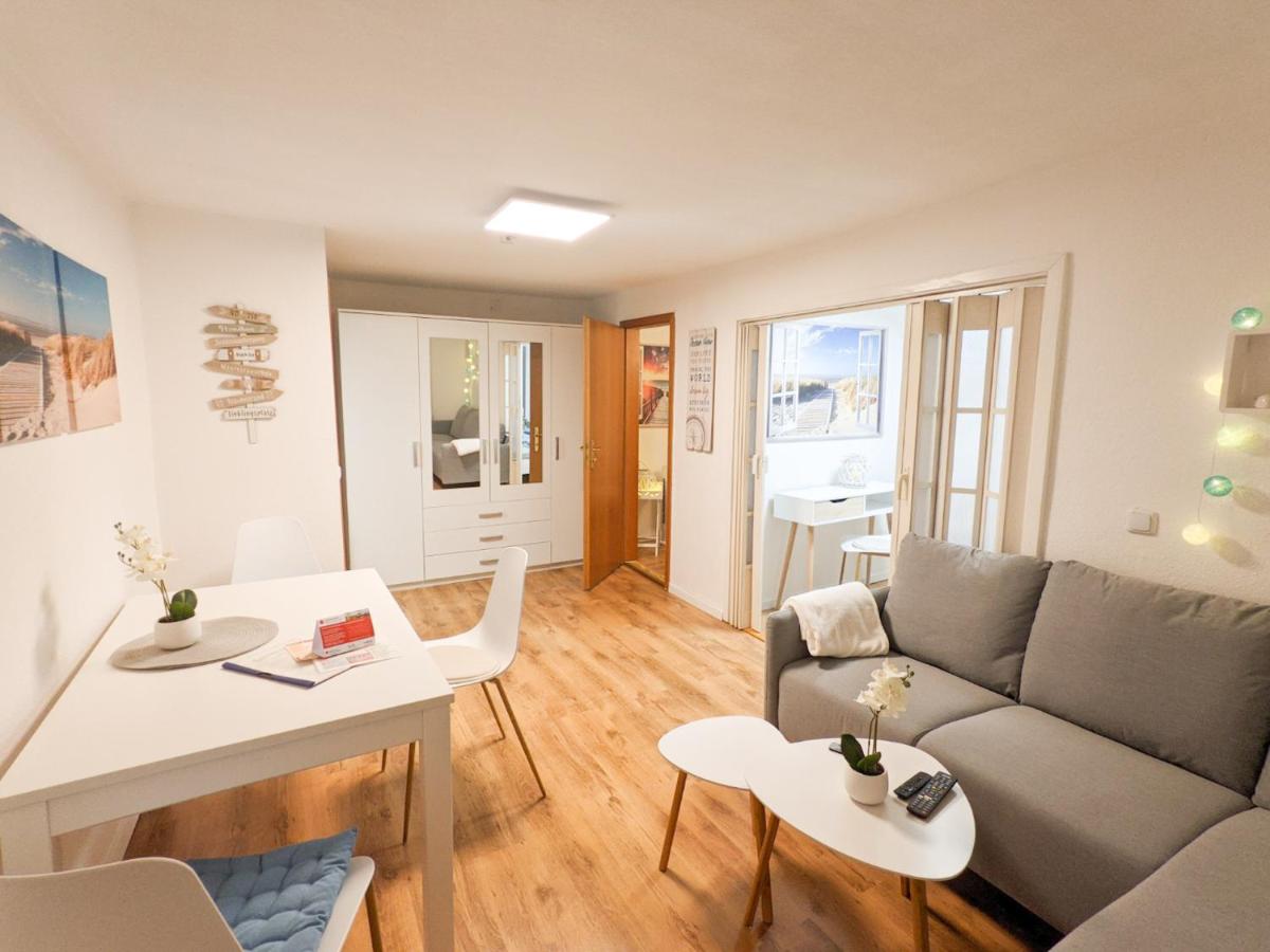 H6 -Urlaubsmagie- Wohnung für 3 mit Pool & Terrasse - Housity