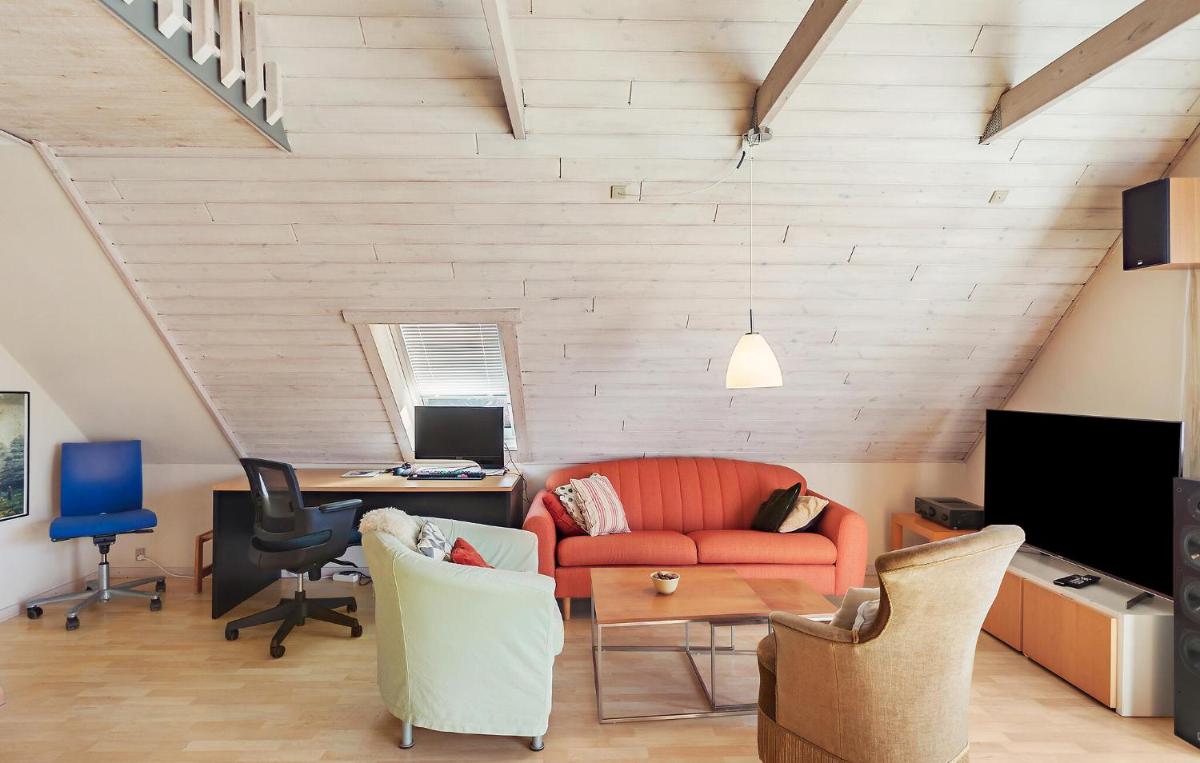 3 Bedroom Beautiful Home In Vordingborg - Housity