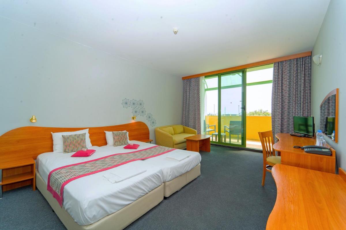 MPM Hotel Kalina Garden - All Inclusive - Housity