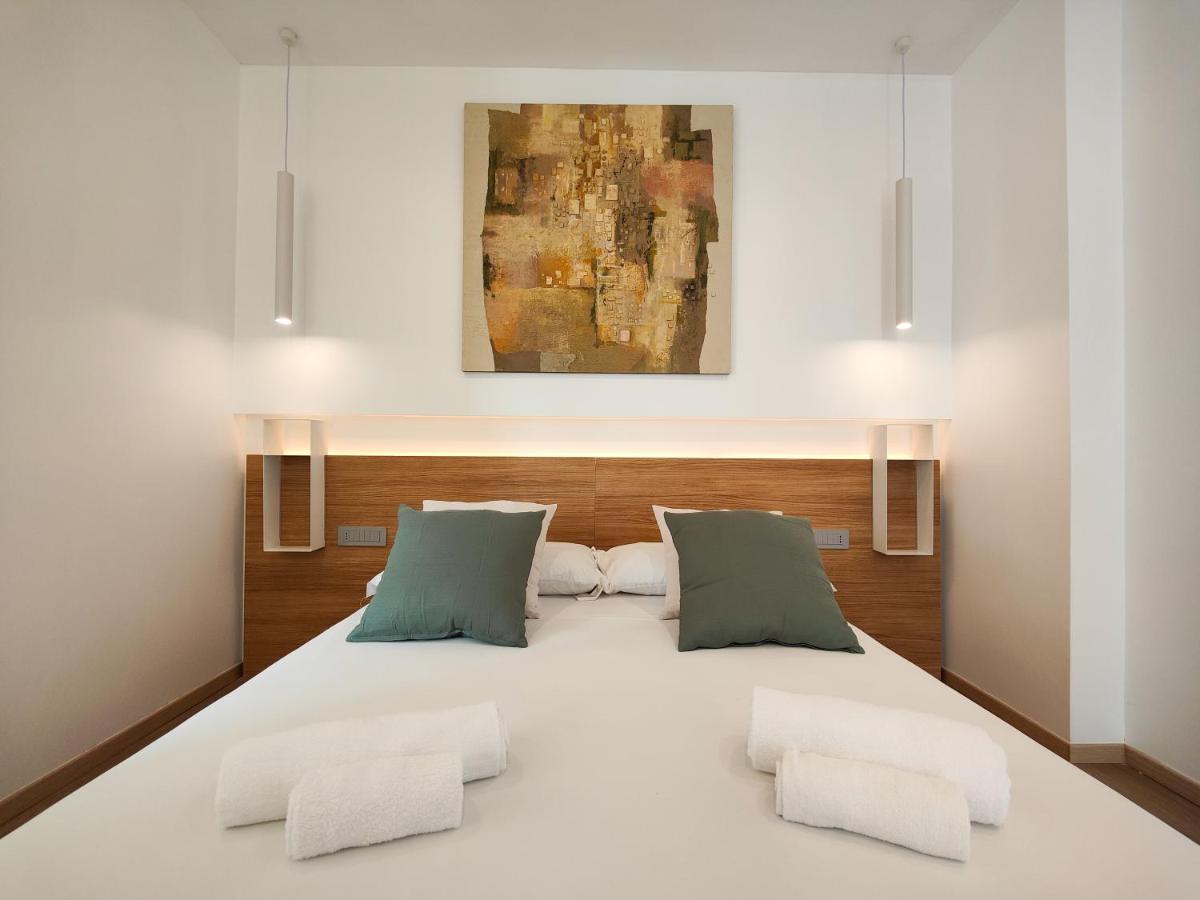 Galleria Roma Art Guesthouse - Housity