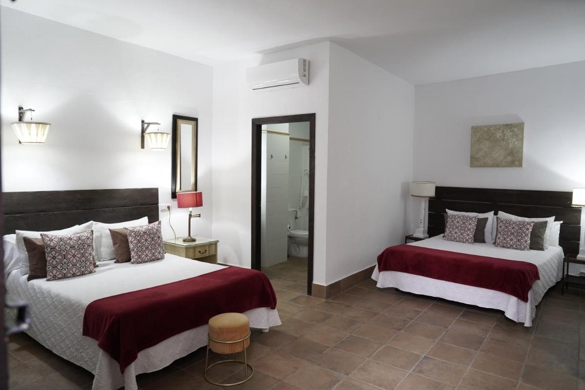 Casa Rural Arenas de El Rocio - Housity