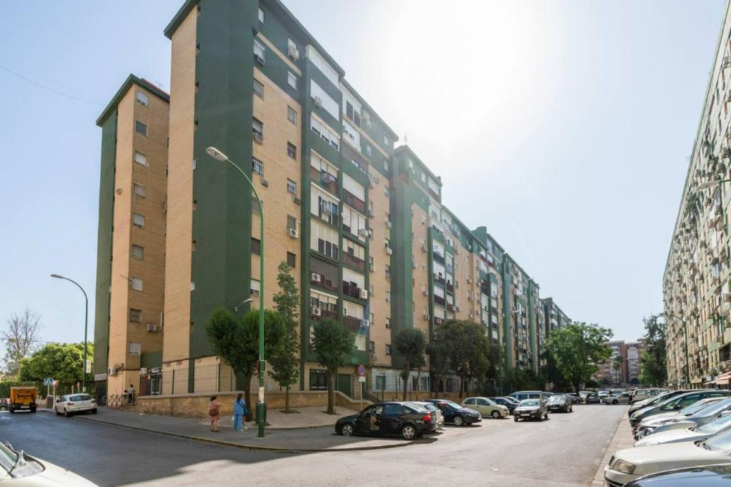 Suitetrails - Apartamento amplio con 4 habitaciones y 2 baños - Great apartment with 4 rooms - 2 baths