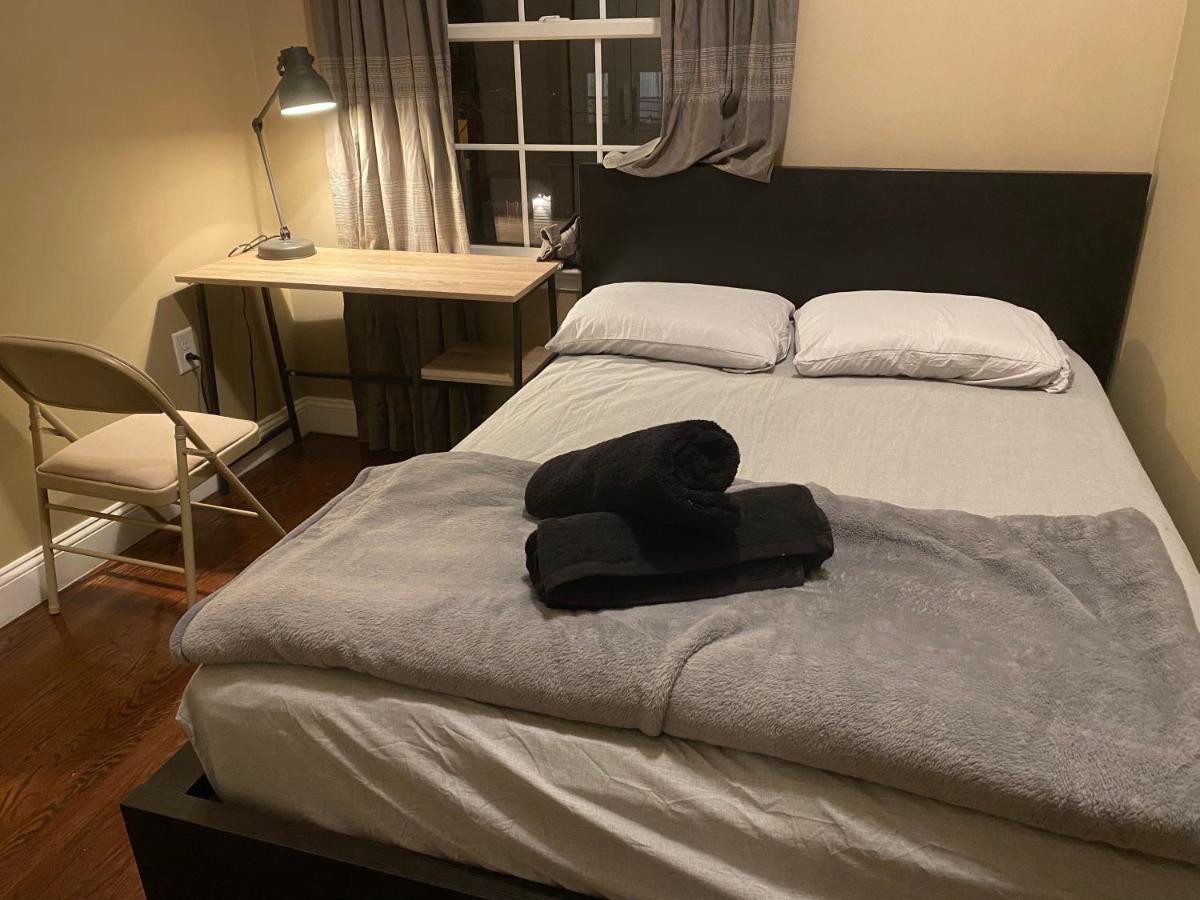 Quiet apt only 15 mins away from Midtown Manhattan - Housity