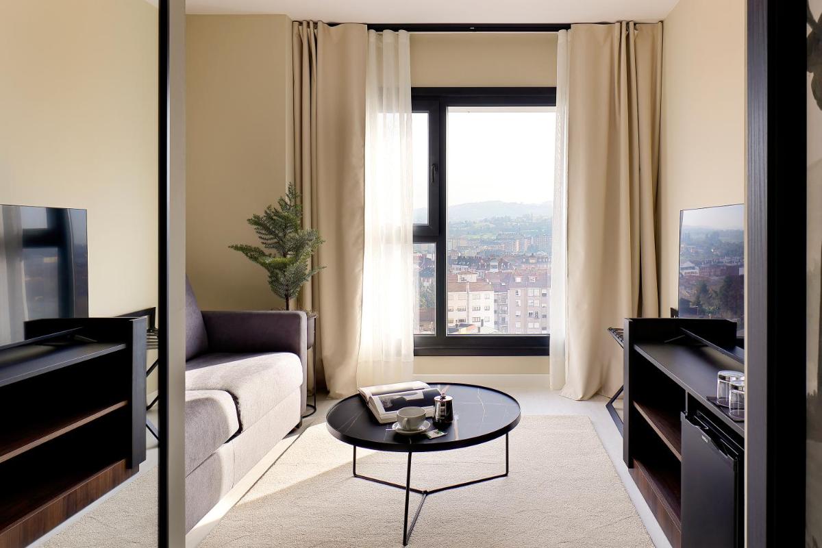 Nuvō Hotel Boutique - Hizvo