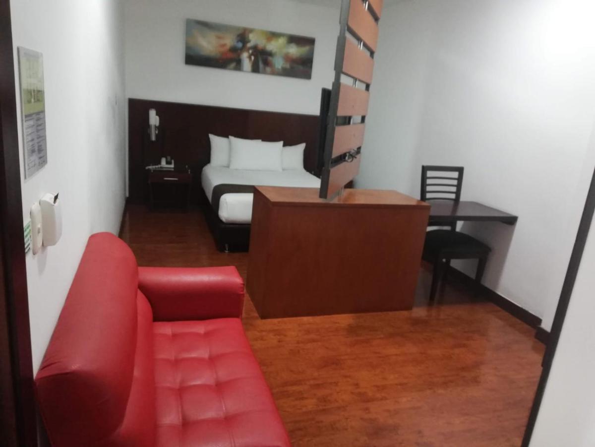 Hotel AW Boutique - Housity