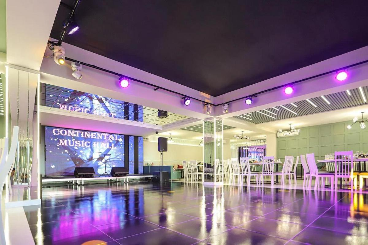 Continental New Hotel - Housity