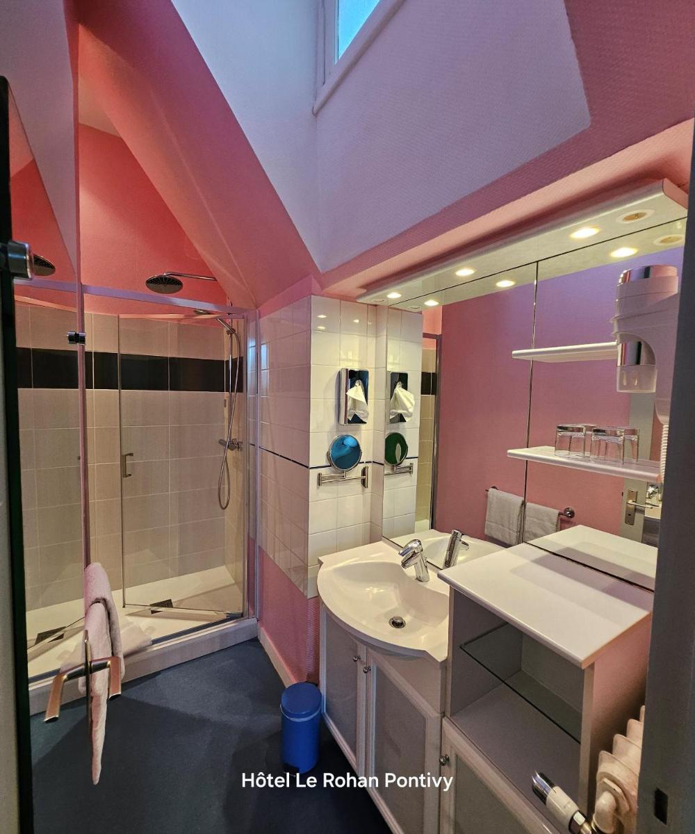 Hôtel Le Rohan Charme et Caractère - Housity