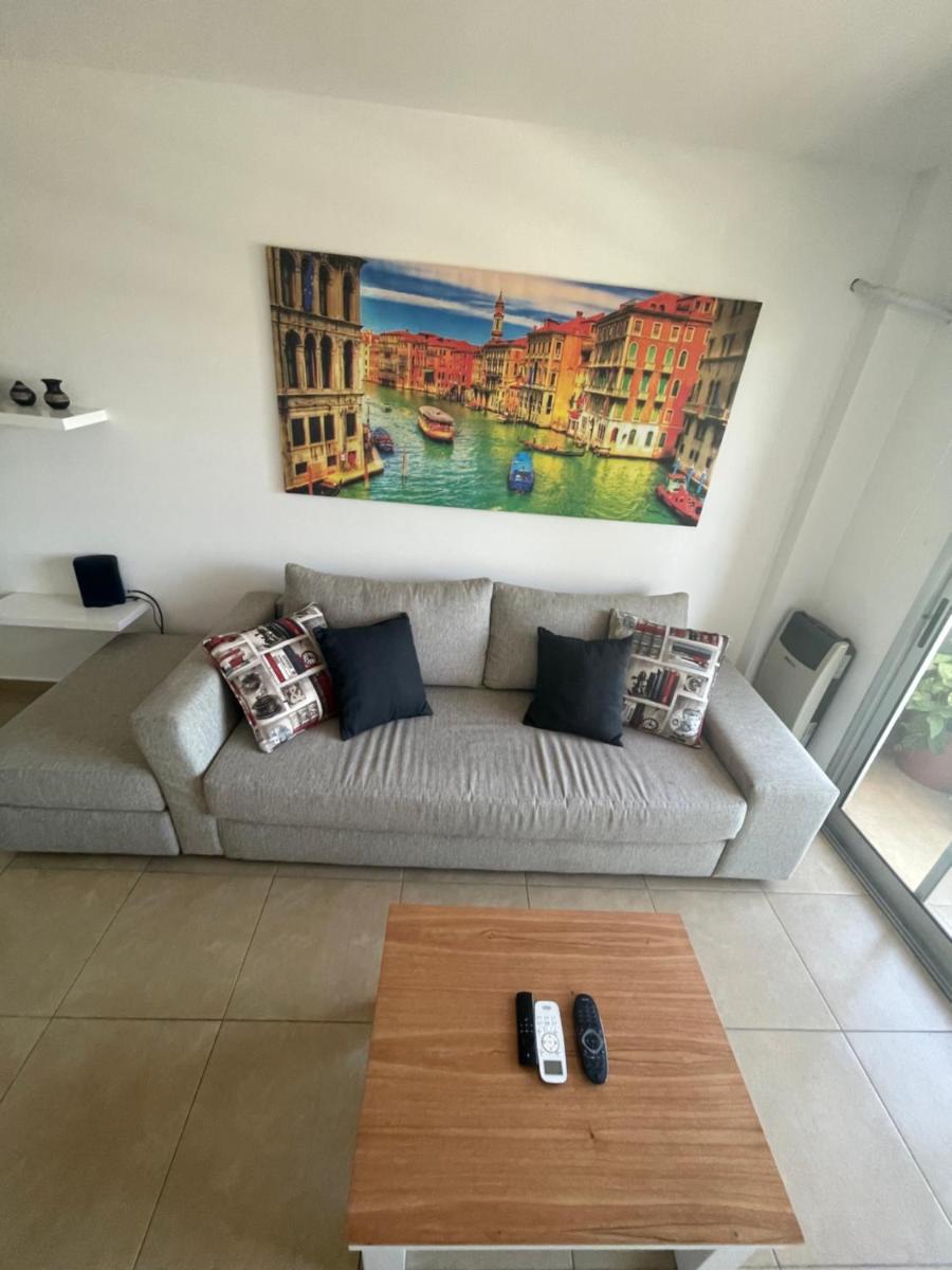HERMOSO DEPARTAMENTO AMUEBLADO EN EL CENTRO DE LP - Housity