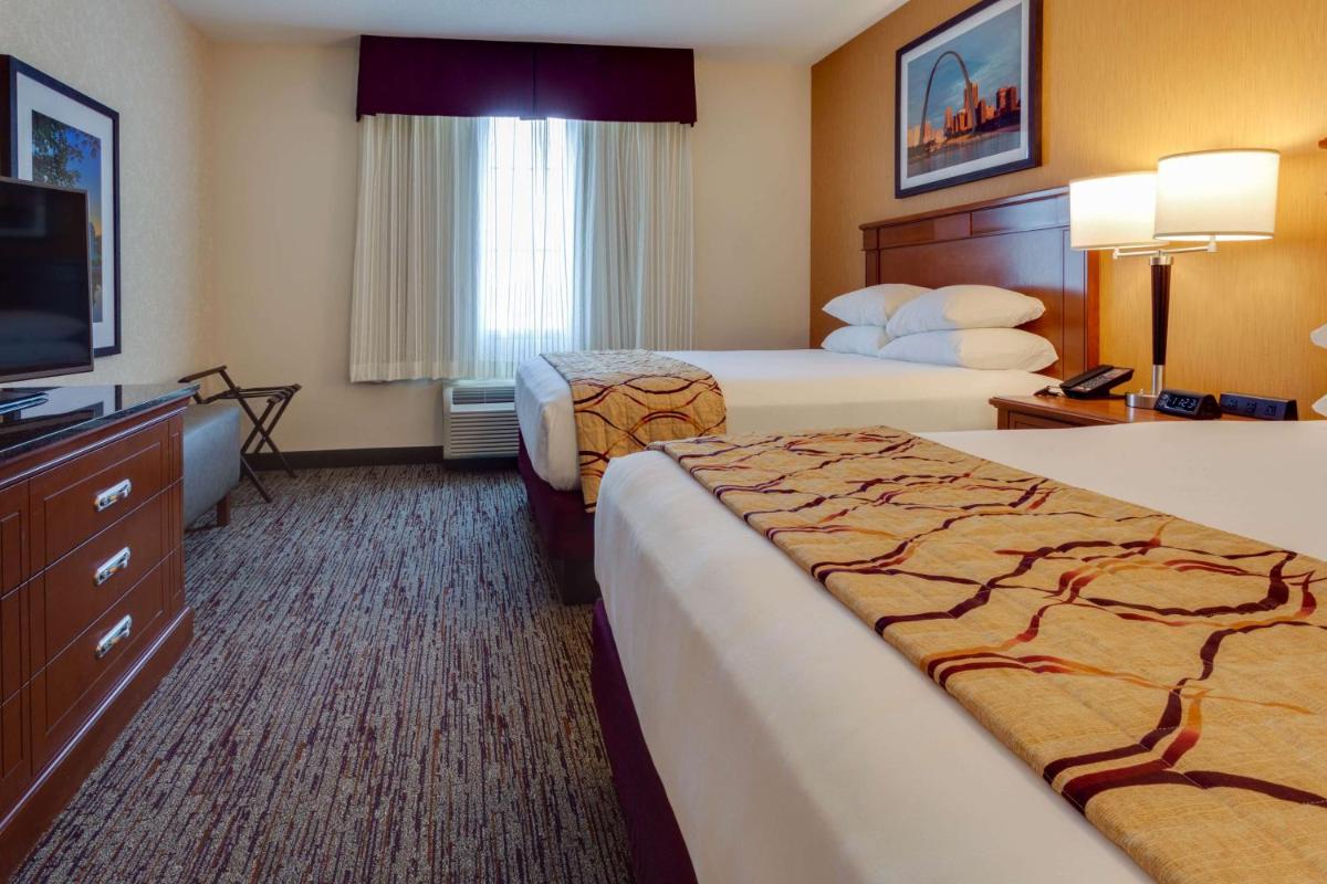 Drury Inn & Suites St. Louis Forest Park - Housity