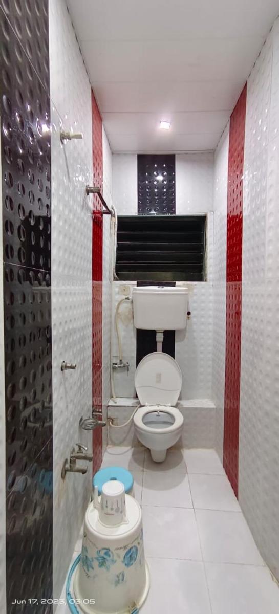 Hotel Madhav - Housity