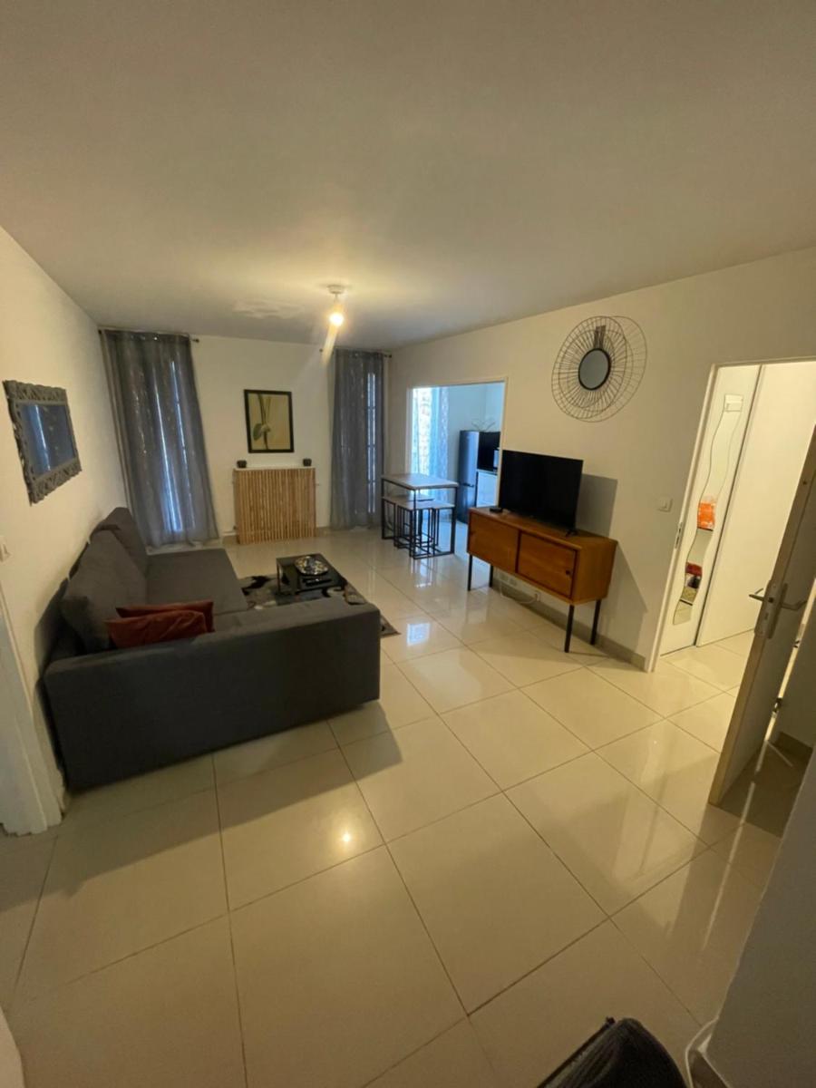 Appartement calme, lumineux et centralisé - Housity