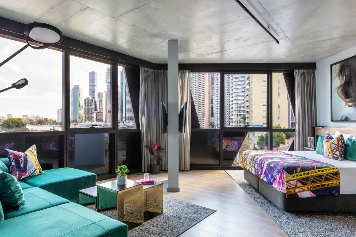 Crystalbrook Vincent - Housity