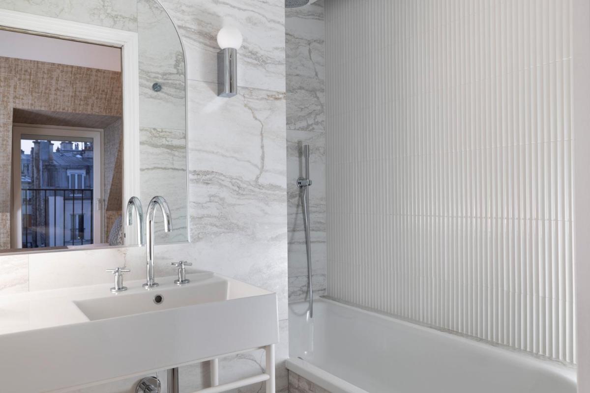 Salle de bains dans l'établissement Hotel des Carmes by Malone