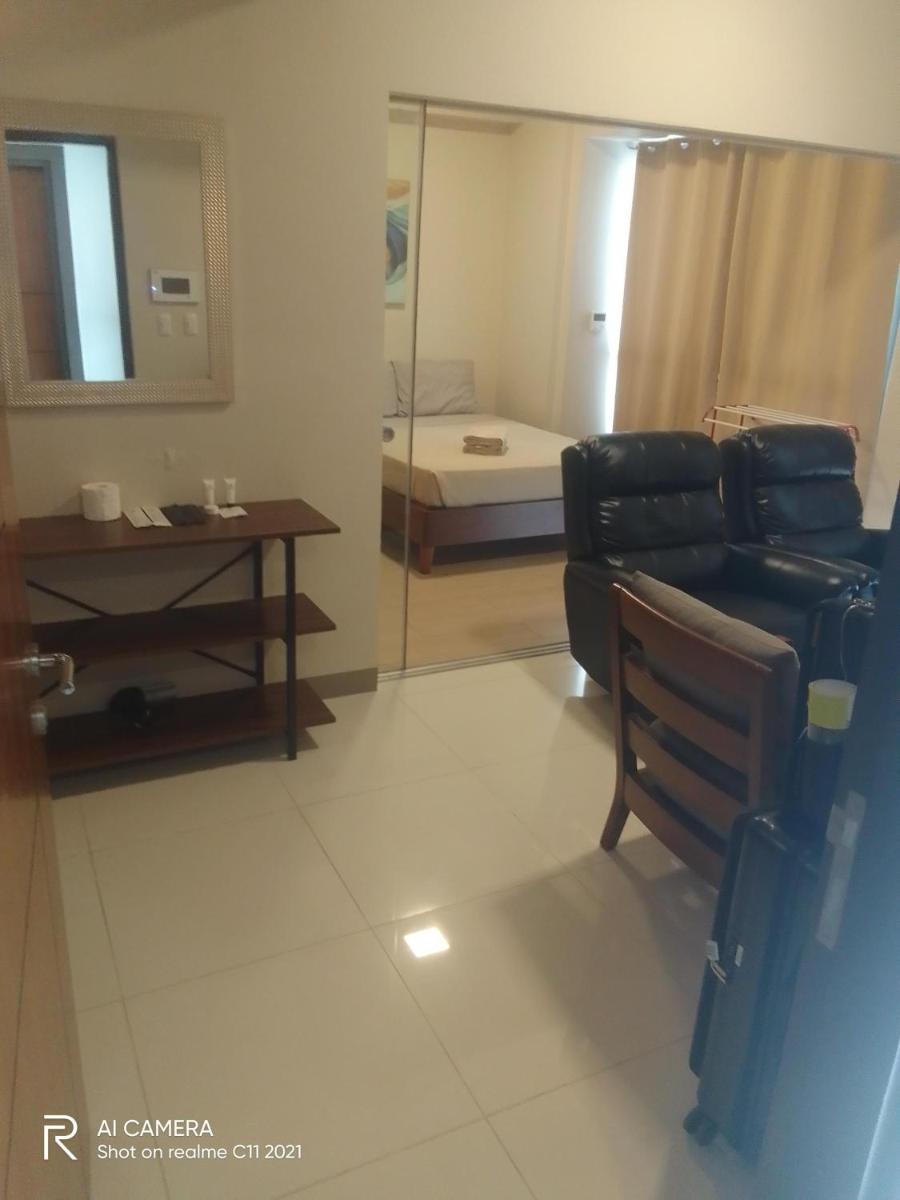 Mactan Newtown Beach One Manchester Palace - Housity