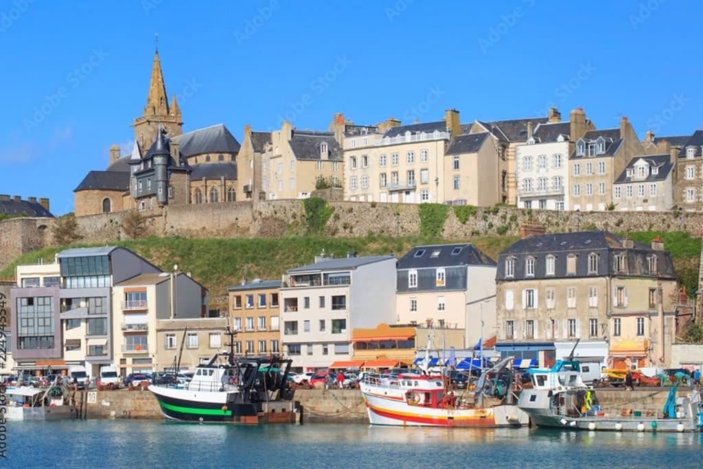 Granville : appart. vue mer proche centre ville - Housity