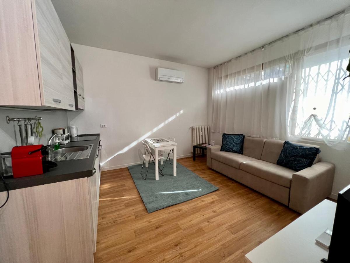 CUTE FLAT - BEST PRICE - Wi Fi - AC - TV - Housity