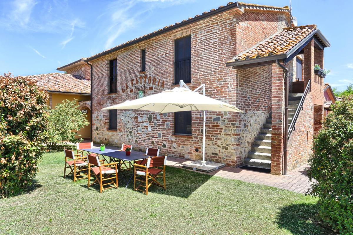 Agriturismo La Fattoria - Housity