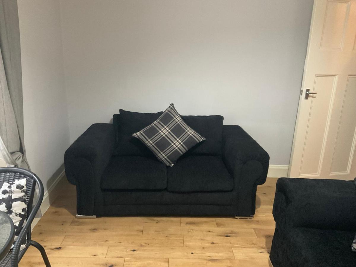 105 Nelson str Ground Right - Housity