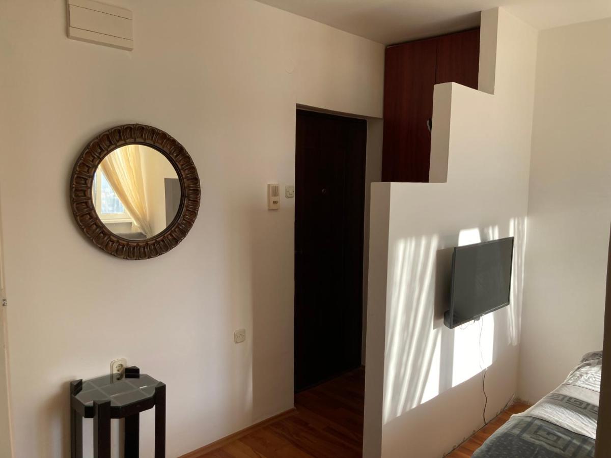 Piazza Liberta Apartment - Housity