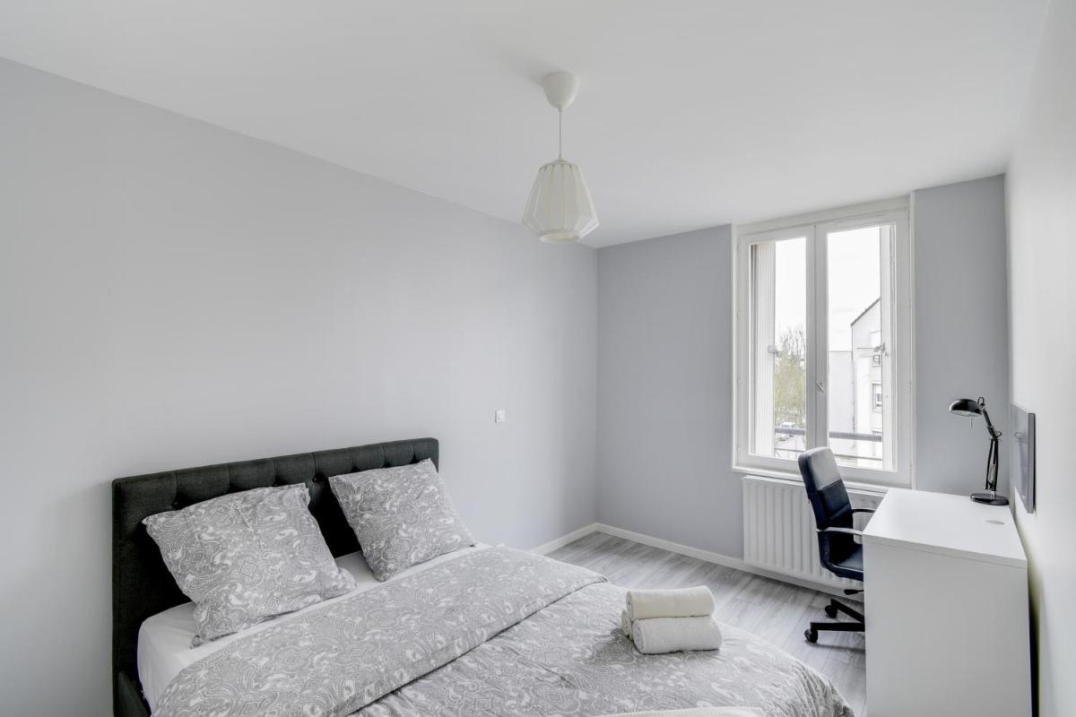Chic and spacious apart with parking - Housity