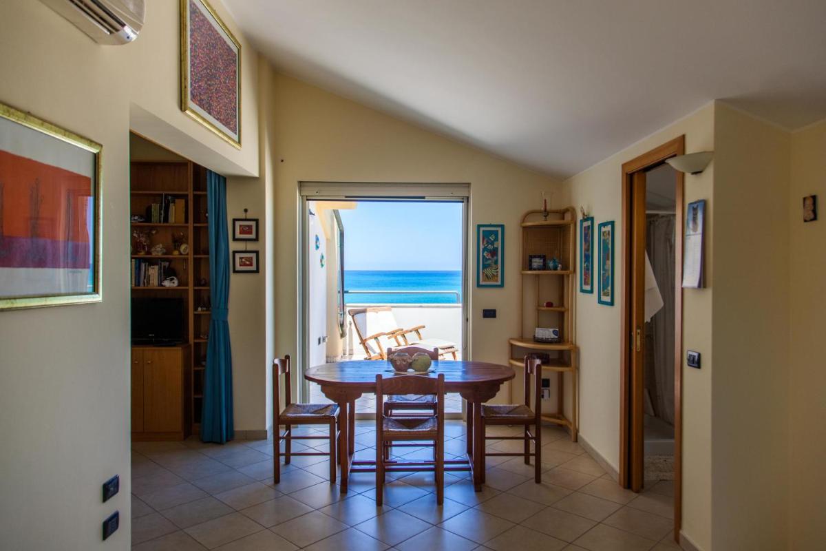 La Terrazza sul Mare - Housity