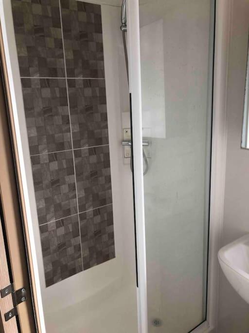 Luxurious Lodging in Bembridge - Housity
