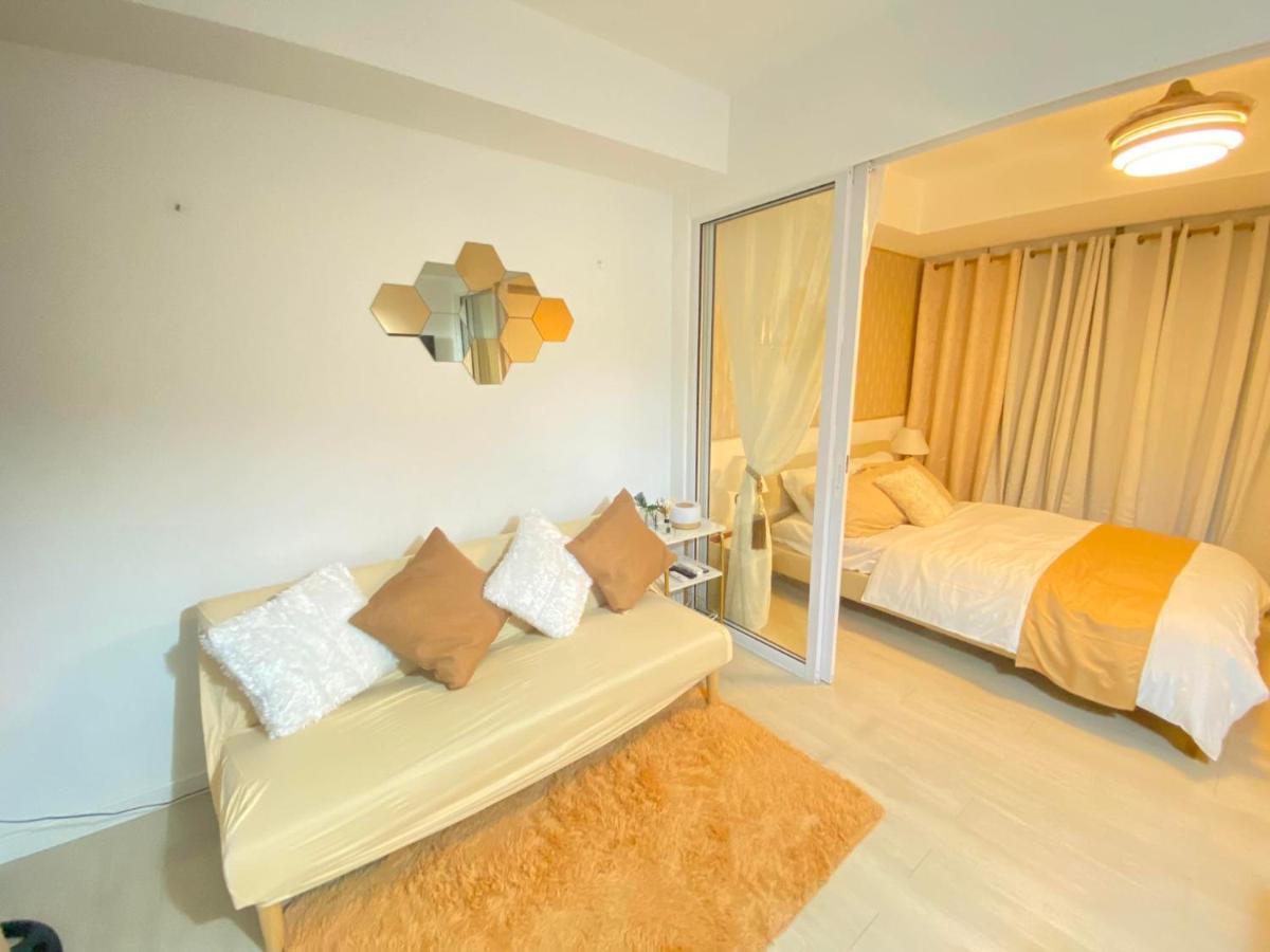 One Bedroom in Manila - Housity